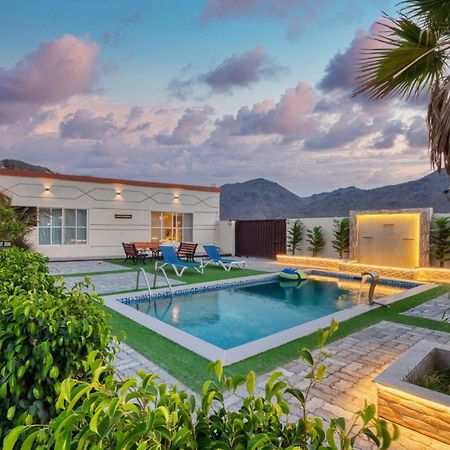 800 Mountain Resort Vacation House フジャイラ エクステリア 写真